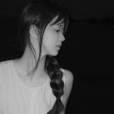 高质量真人黑白女头