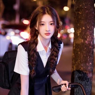 简约女生头像 优雅有品位