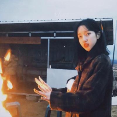 微信女生胶片高级头像图片