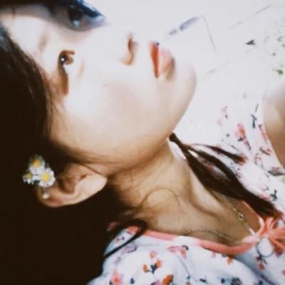 微信女生胶片高级头像图片
