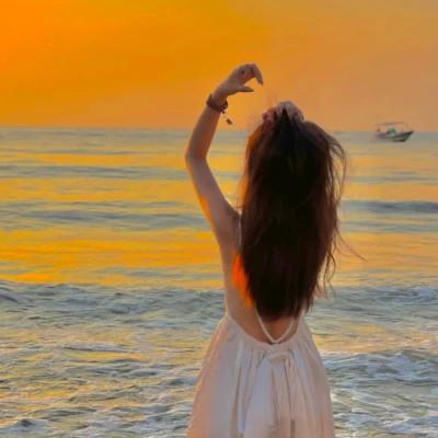 高级慵懒小众女头