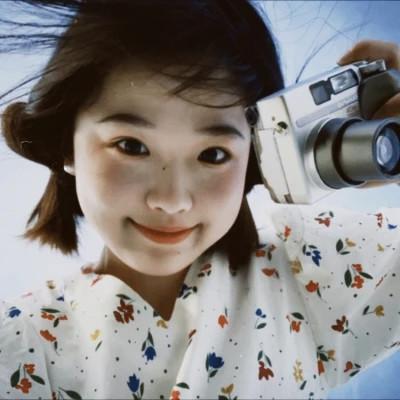 胶片女头像真人高清图片