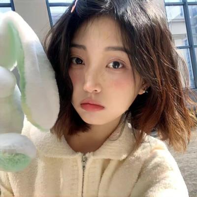 私藏女头2023最新图片