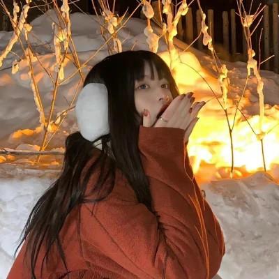 私藏女头2023最新图片