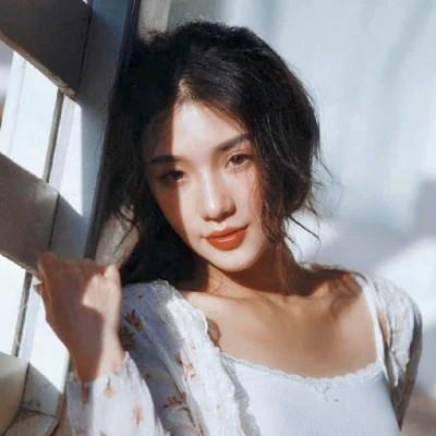 唯美复古森系女孩头像 精选唯美复古森系女生头像真人图片