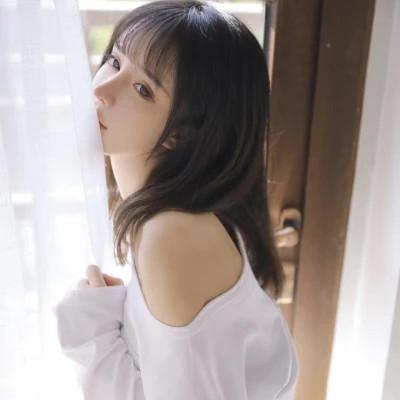 高颜值女生头像气质真人 好看图片