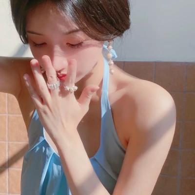 高颜值女生头像气质真人 好看图片
