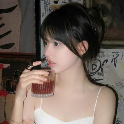 精选微信女生头像合集，让你轻松找到心仪的头像！