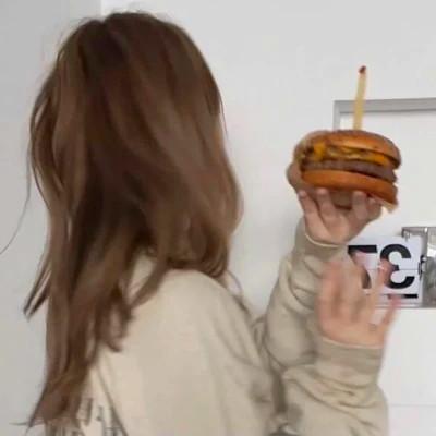 女头像真人图片背影