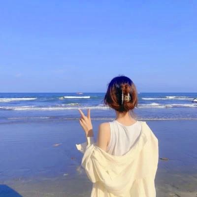 女头像真人图片背影