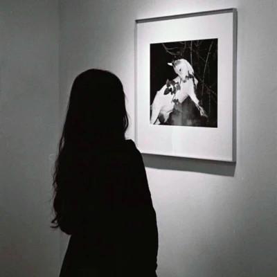 女头像真人图片背影