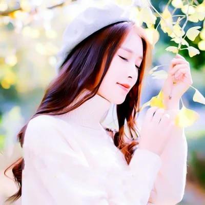 情侣头像男女一左一右配对超火图片