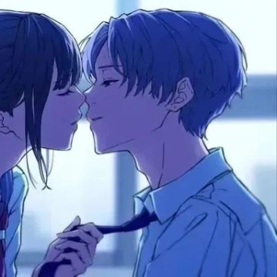 又欲又甜的情侣头像动漫一男一女