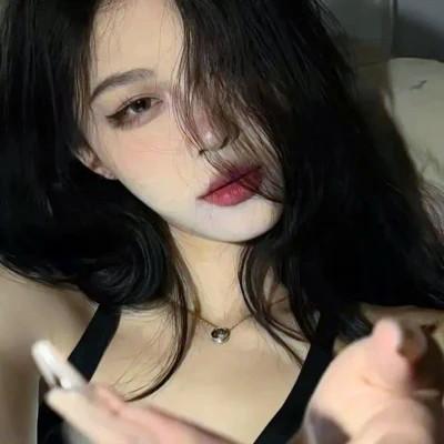 女生头像超火超级好看真人