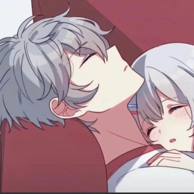 又欲又甜的情侣头像动漫一男一女