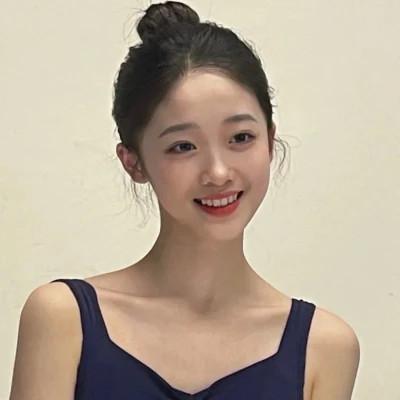 吸引人好美的气质女头像图片大全