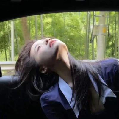 吸引人好美的气质女头像图片大全