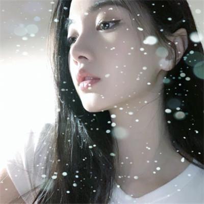 冰雪系少女头像 高清雪花飘落的女生头像图片