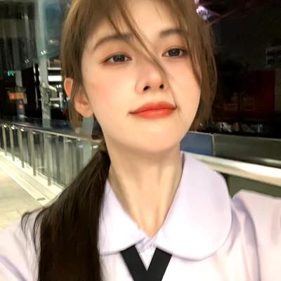 可盐可甜的女生头像真人照片
