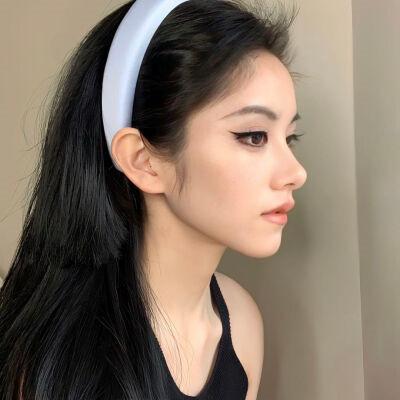 可盐可甜的女生头像真人照片