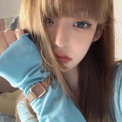 可盐可甜的女生头像真人照片