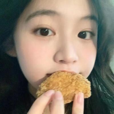 可盐可甜的女生头像真人照片