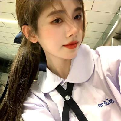 可盐可甜的女生头像真人照片