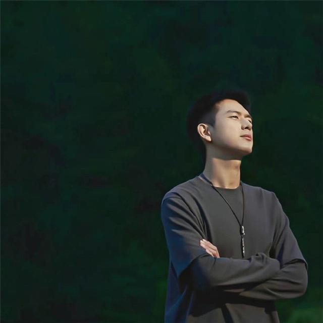 刘亦菲李现去有风的地方情侣头像图片