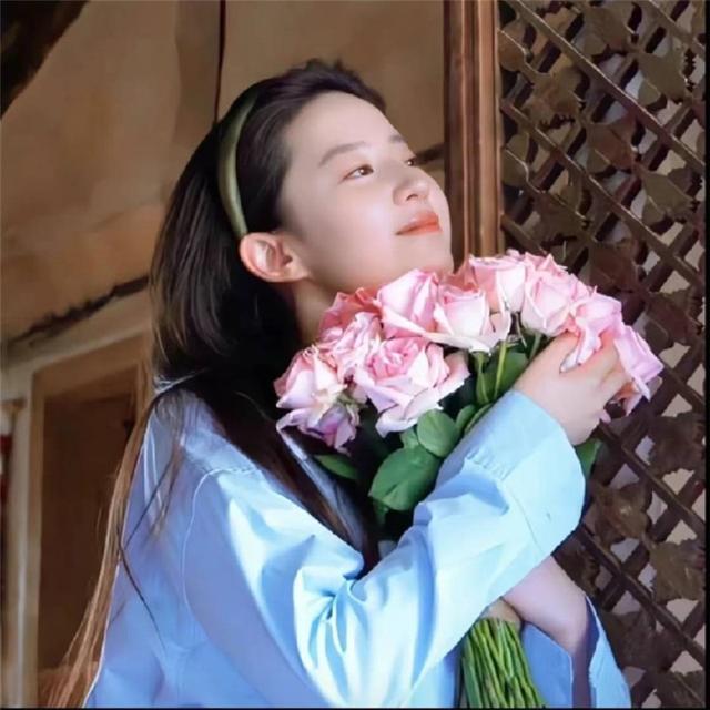 刘亦菲李现去有风的地方情侣头像图片