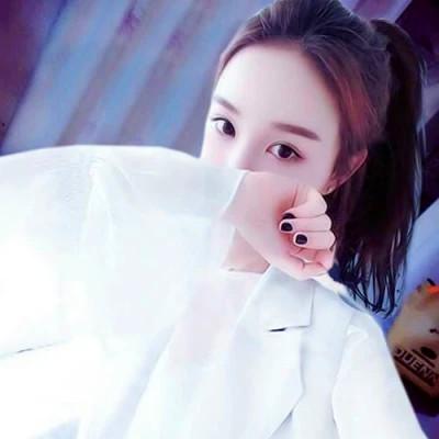 cp头像真人情侣一左一右 想要和你恋爱