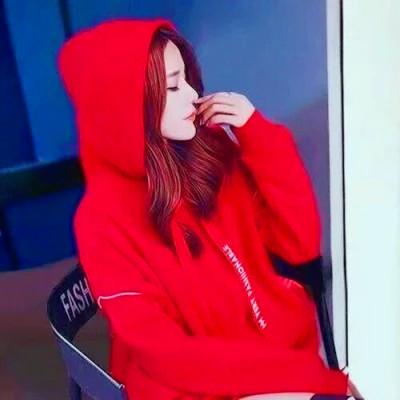 cp头像真人情侣一左一右 想要和你恋爱