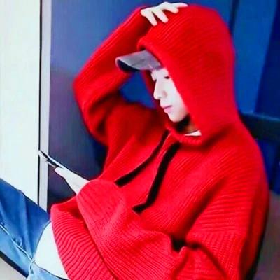 cp头像真人情侣一左一右 想要和你恋爱