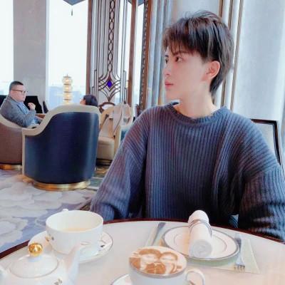 情侣头像2023最新款图片