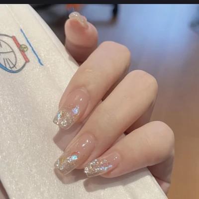 适合美甲师的头像图片，美甲师必看！