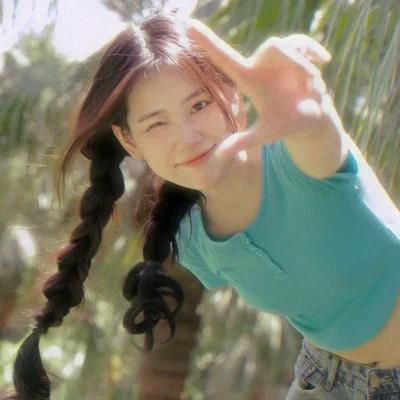 复古森系文艺女头 有文艺范儿的唯美复古森系女生头像图片