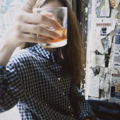 女生复古胶片风小众头像图片