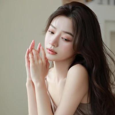 2023年爆火女头