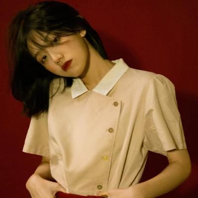 孤傲冷艳淡漠女生头像