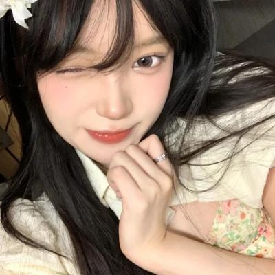 头像ins高级质感女小众