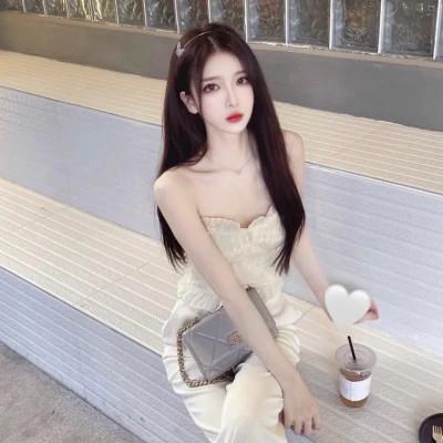 微信优雅知性女生头像