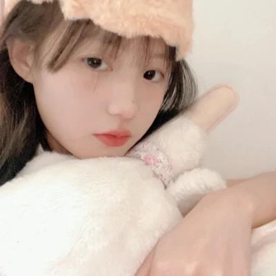 女生喜欢的头像图片