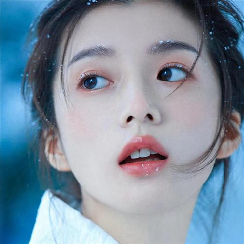 可爱甜美的宝藏女孩头像图片