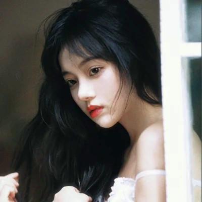 女生复古怀旧头像 高清好看的复古优雅诗意女子图片头像