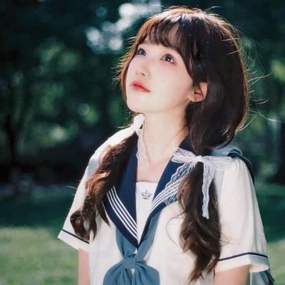 女生复古怀旧头像 高清好看的复古优雅诗意女子图片头像