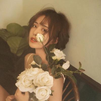 女生高级感头像