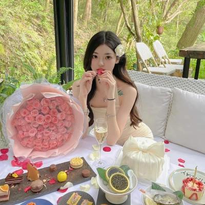 唯美鲜花女生头像ins