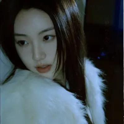 女生头像高级感冷艳高清图片