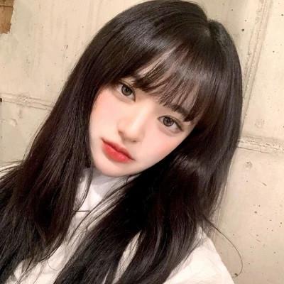 18岁的女生头像照片