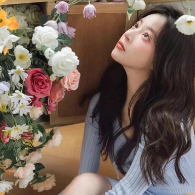 头像女闺蜜二人一人一张，限量版美女闺蜜