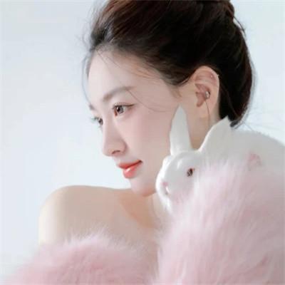 女生头像高级感冷艳高清图片